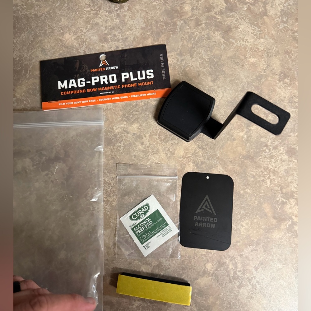 Painted Arrow MAG-PRO PLUS Magnetic Phone Mount - Black